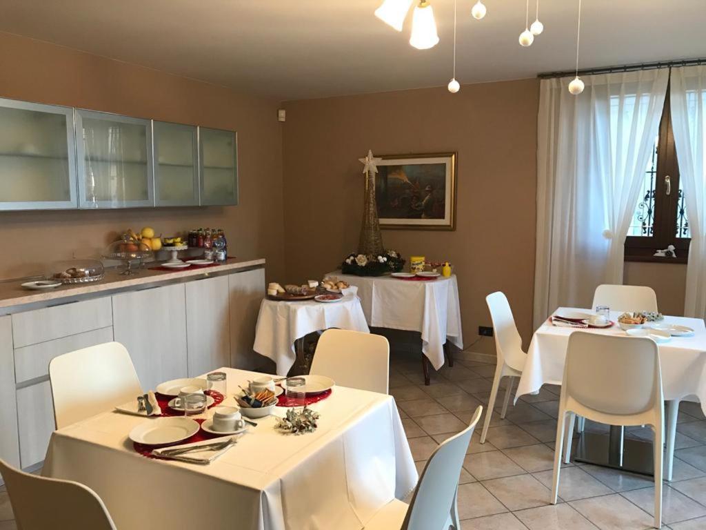 Appartamenti Isola Verde Villa (Brescia) Quarto foto