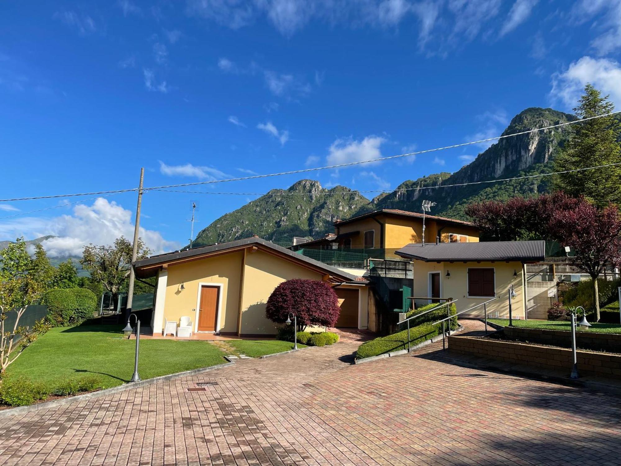 Appartamenti Isola Verde Villa (Brescia) Exterior foto